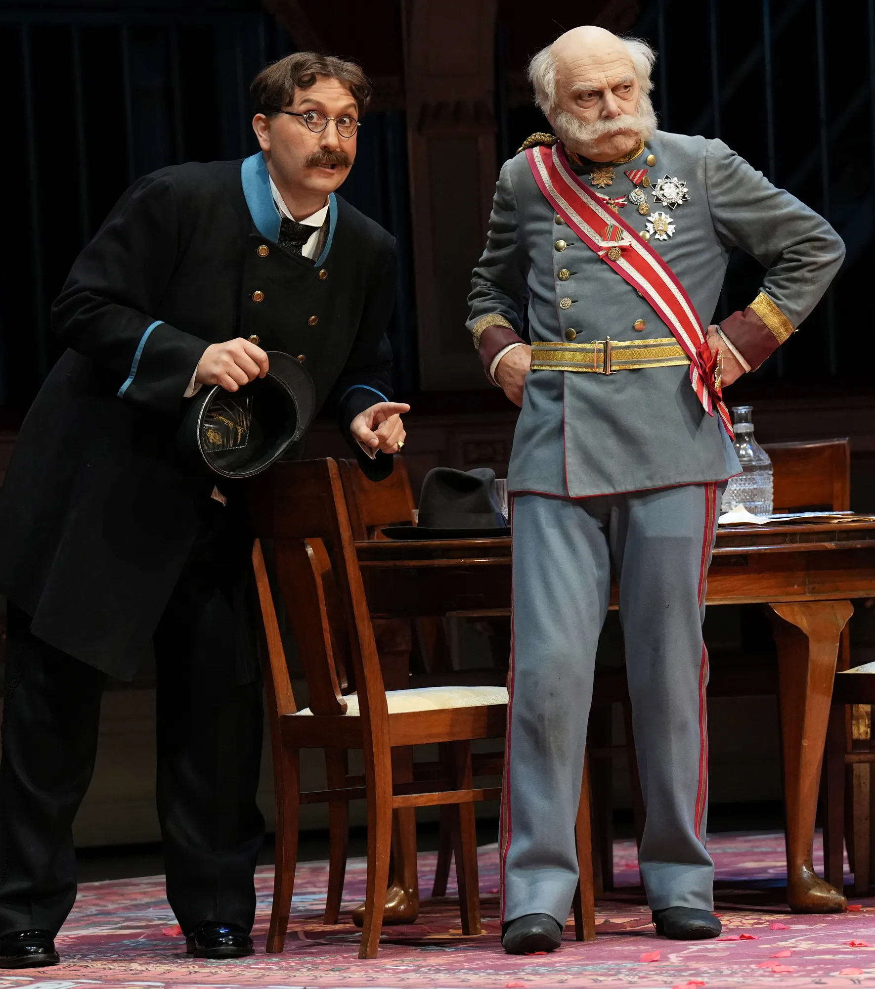 Ooppera: Die Fledermaus (Wien / Strauss)