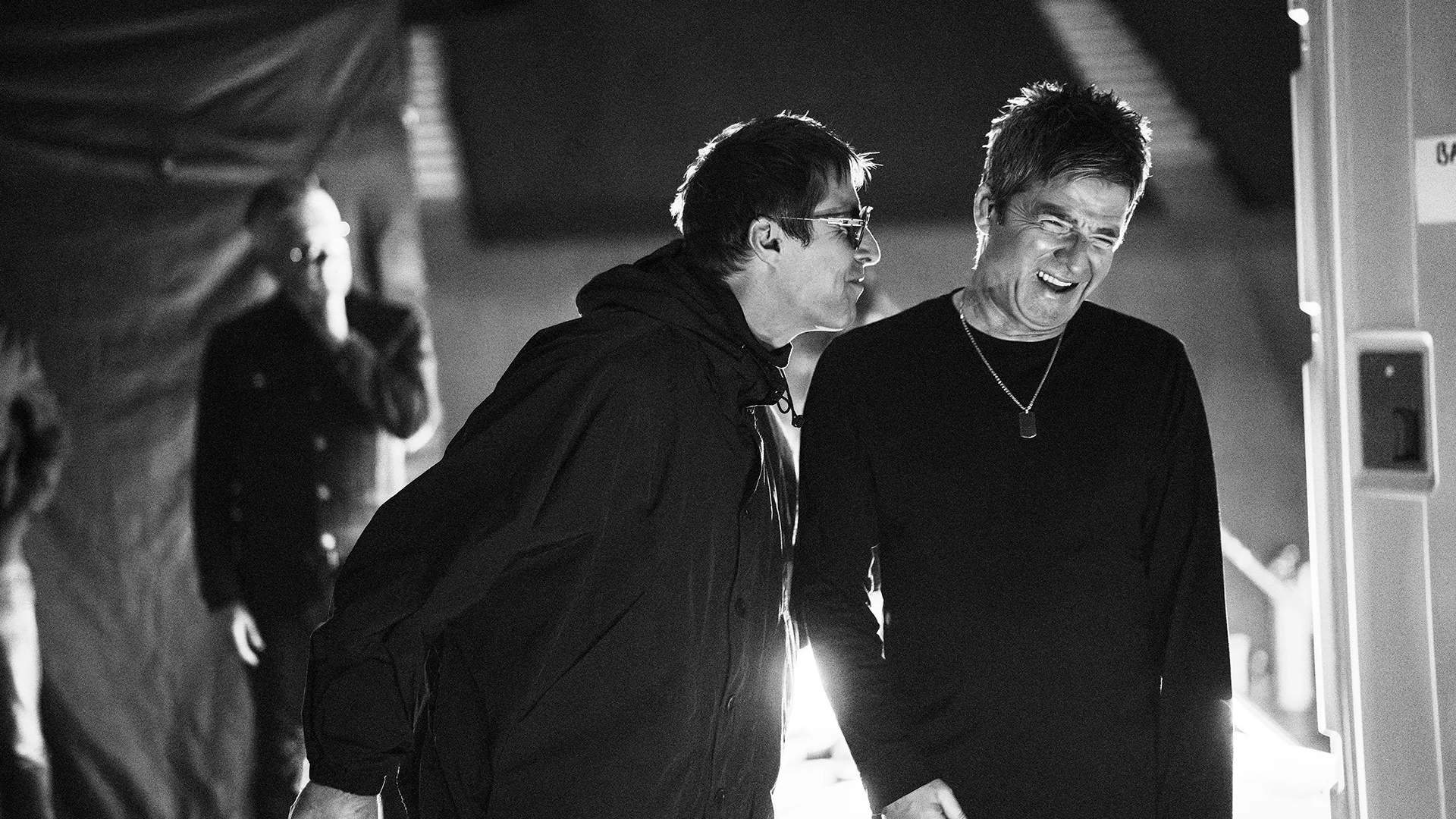 Oasis: Don't Look Back in Anger