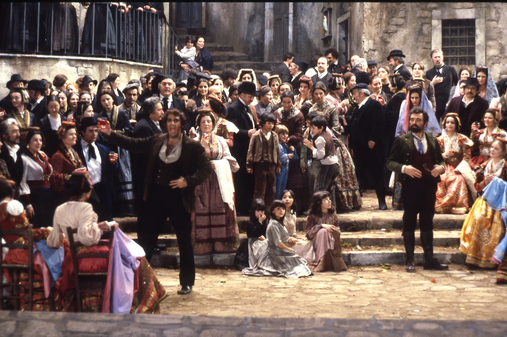 Ooppera: CAVALLERIA RUSTICANA (Zeffirelli 1982 elokuva)