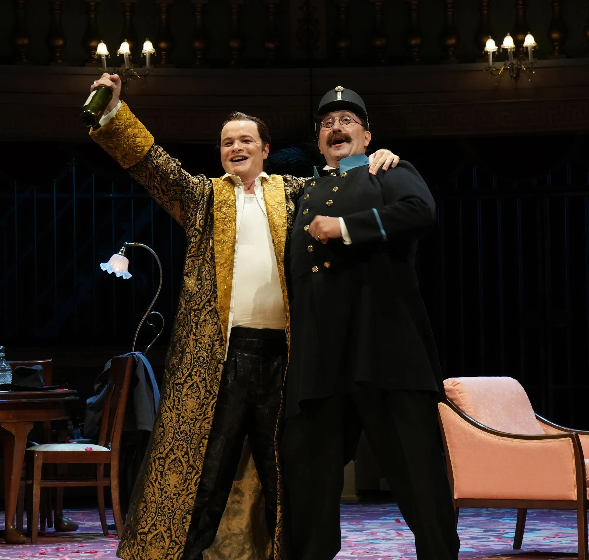 Ooppera: Die Fledermaus (Wien / Strauss)